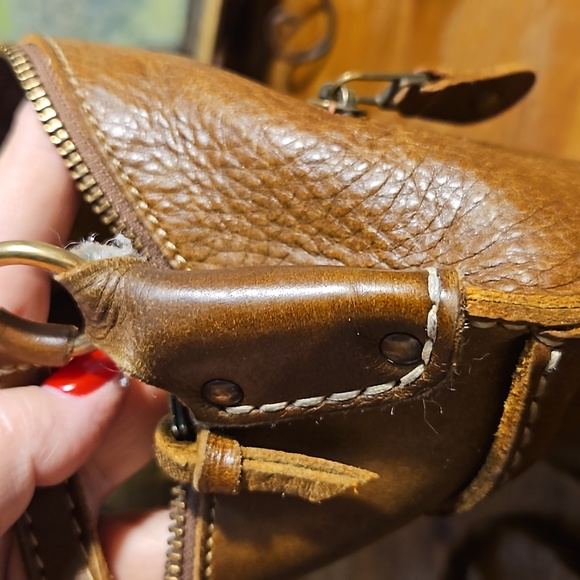 Gorgeous Vintage Roots Bag - Picture 8 of 13